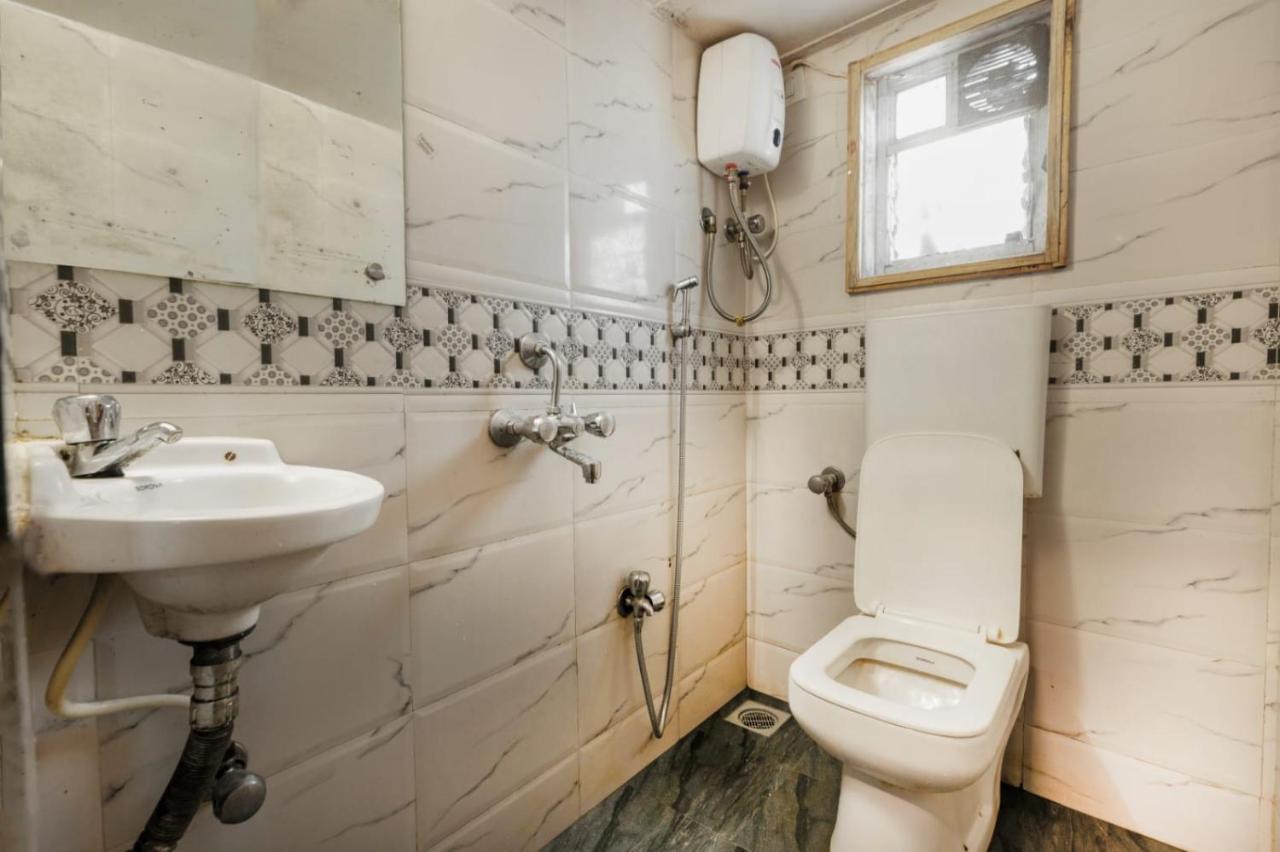 מומביי Sunrise Dormitory Hostel מראה חיצוני תמונה